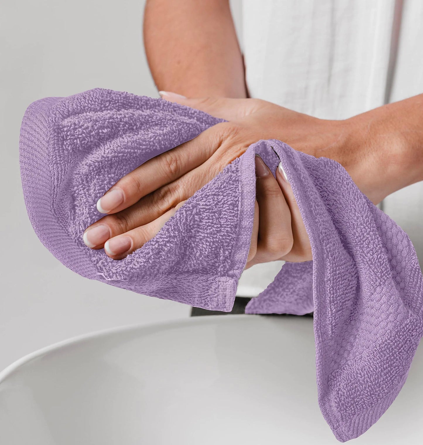 Luxury Washcloths for Bathroom Hotel Spa Bulk Set of 12 Lavender 13x13 Inch